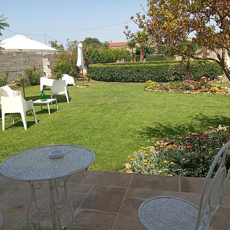 Li Curti B&B Melissano Buitenkant foto