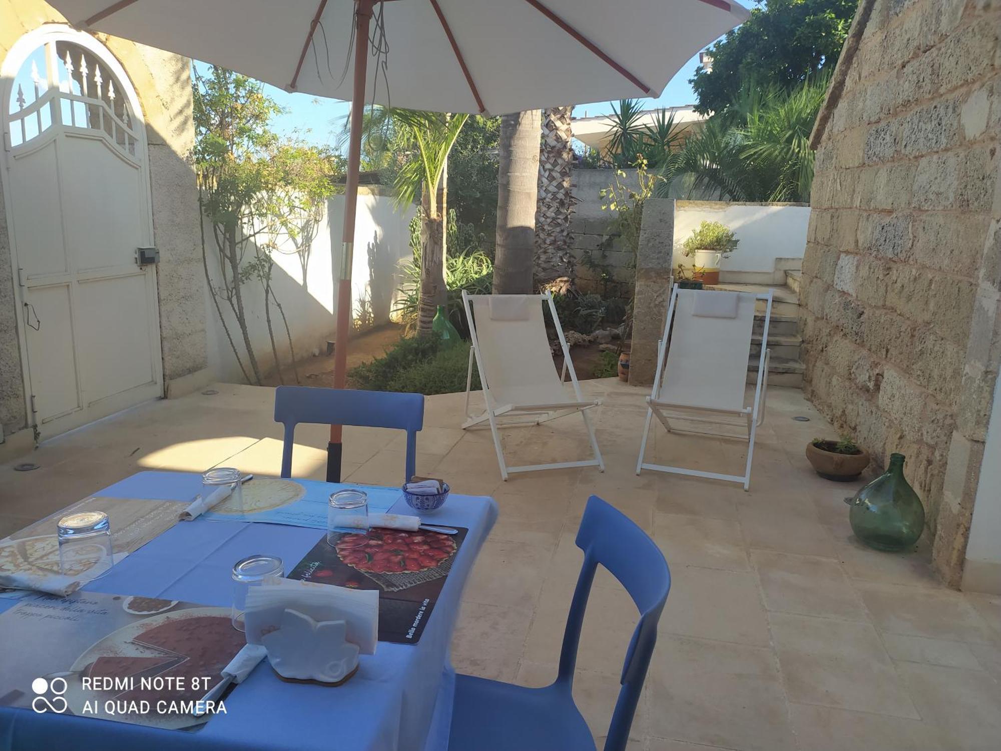 Li Curti B&B Melissano Buitenkant foto
