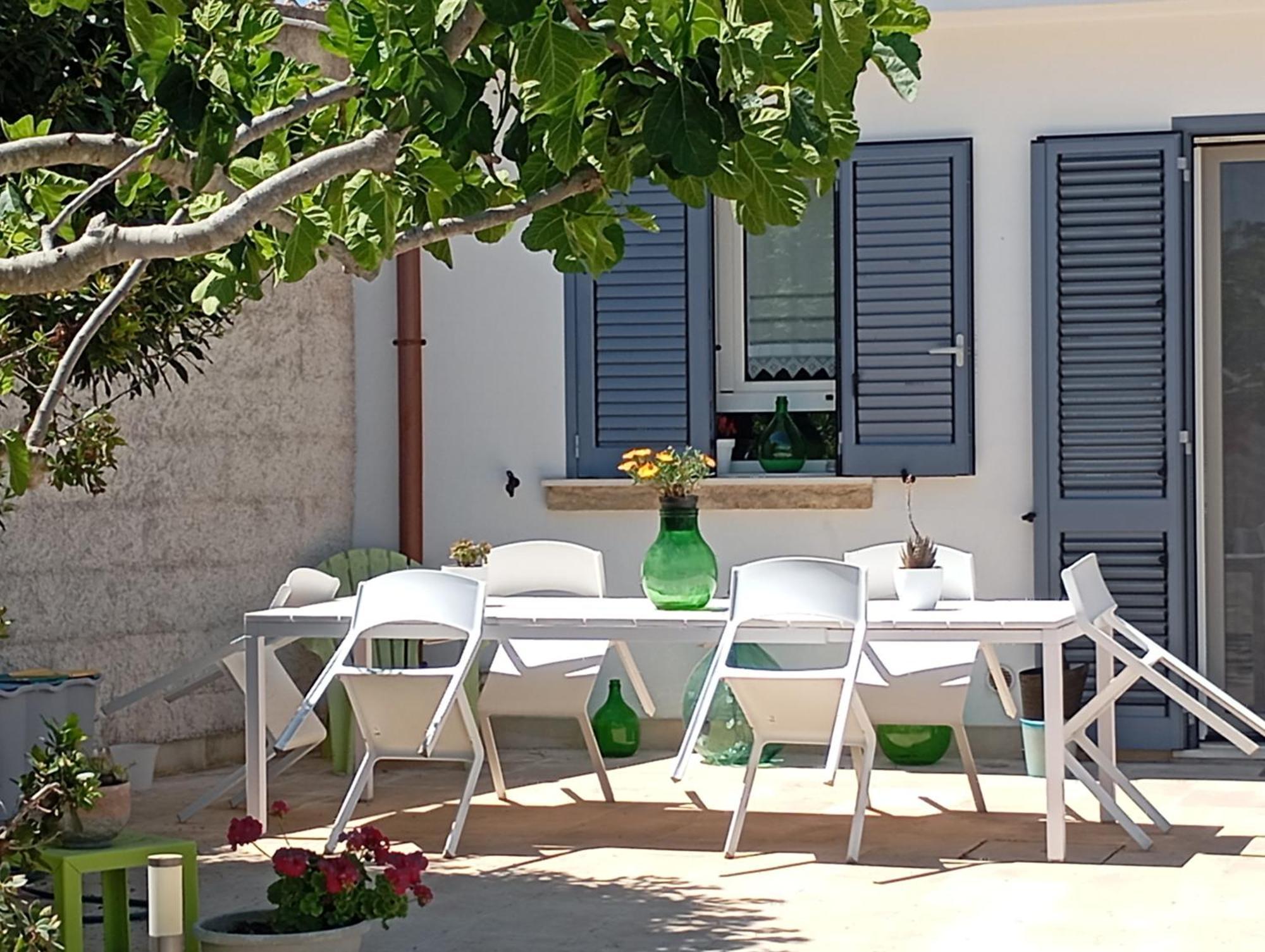 Li Curti B&B Melissano Buitenkant foto