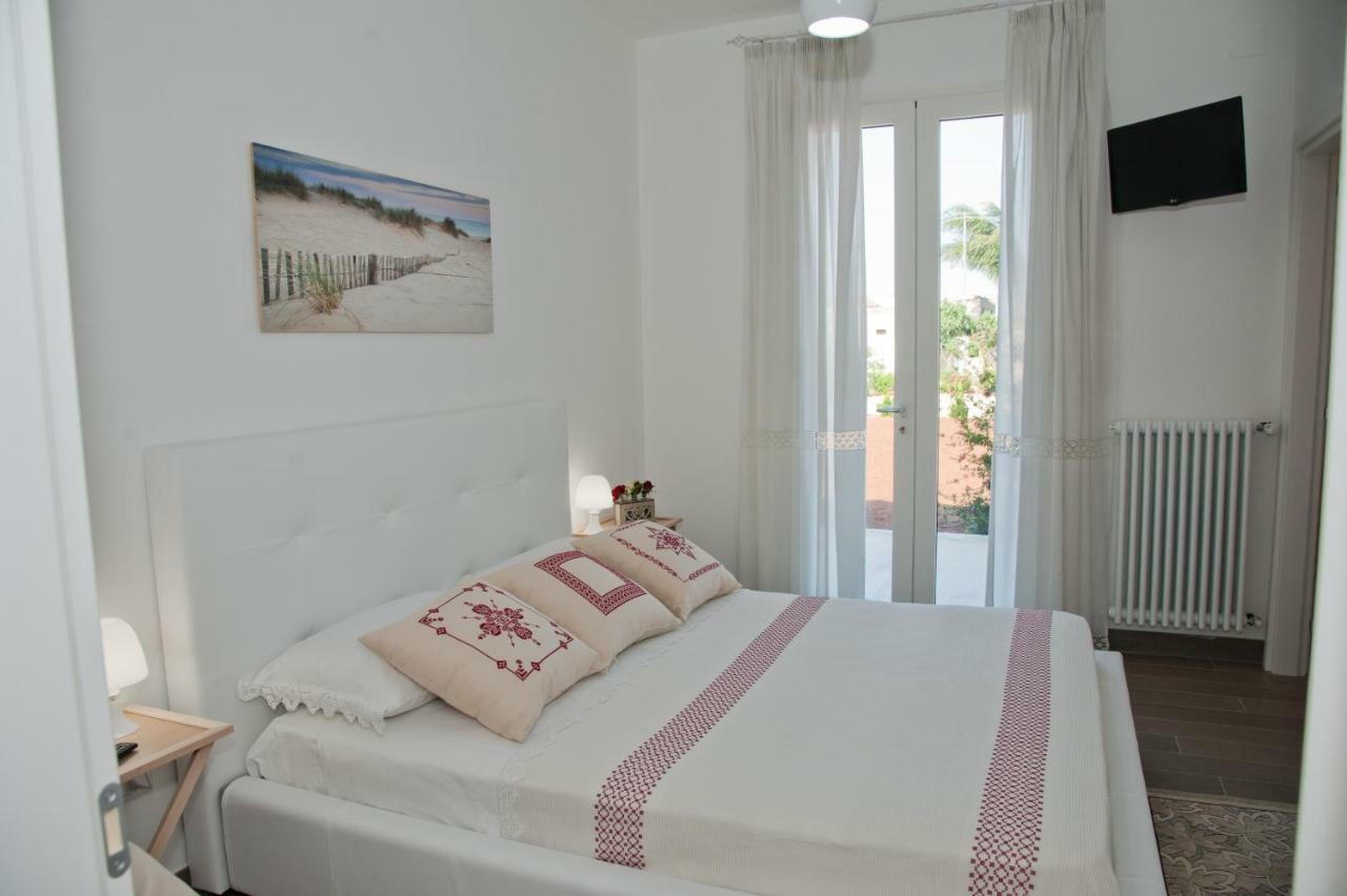 Li Curti B&B Melissano Buitenkant foto