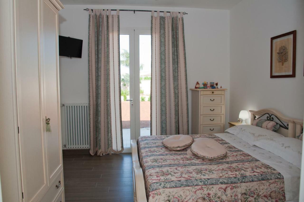 Li Curti B&B Melissano Buitenkant foto