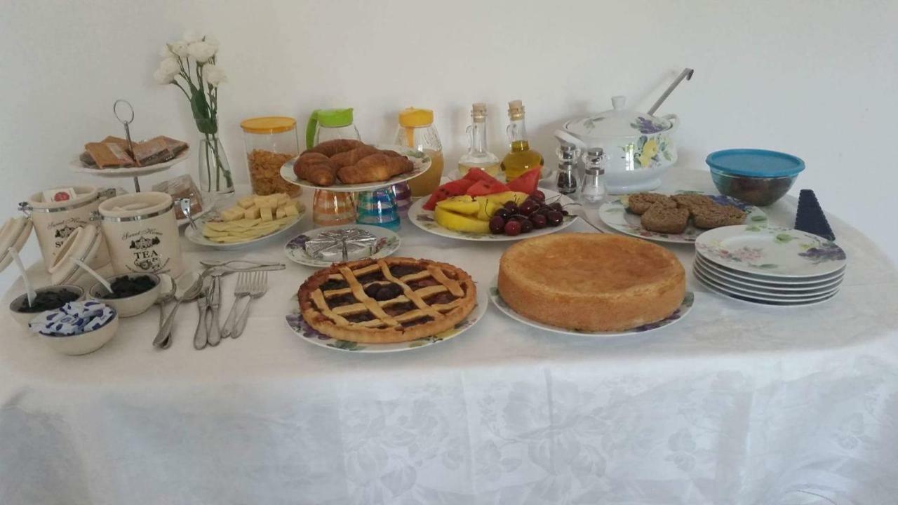 Li Curti B&B Melissano Buitenkant foto