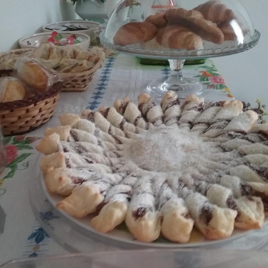 Li Curti B&B Melissano Buitenkant foto